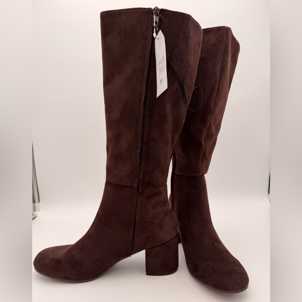 Time and Tru Dark Brown Heeled Boots - Picture 4 of 11